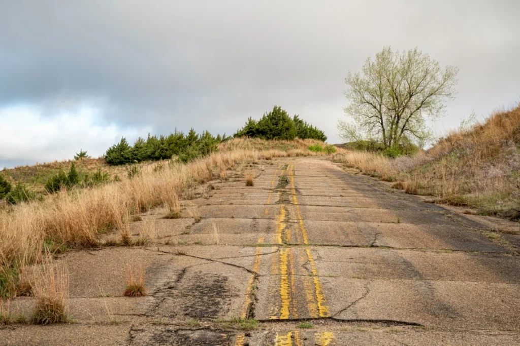 Why Is My Asphalt Turning Gray? Why Is My Asphalt Turning Gray?